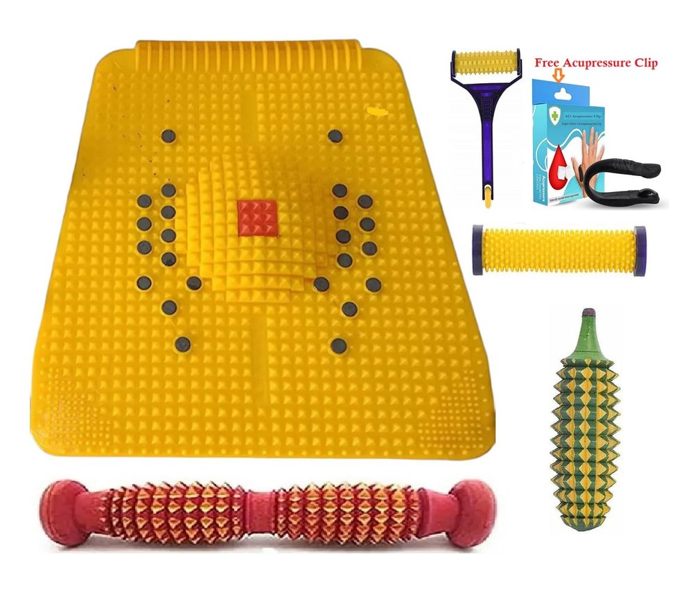 ACi Acupressure Power Mat With Magnets Pyramids For Pain Relief And Total Health with Free Acupressure Clip