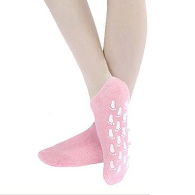 Ad Fresh Unisex Beauty Spa Soften Repair Whitening Moisturizing Treatment Skincare Anti-Slip Gel Socks - Free Size (Pink)