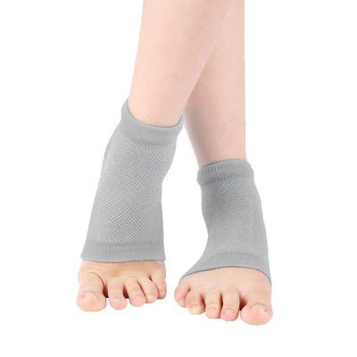 Kavid 1pair Silicone Gel Moisture Cracked Heel Sock Sock Heel Protection Sleeve Foot Care Tools Pedicure Heel Cushion Ankle Socks