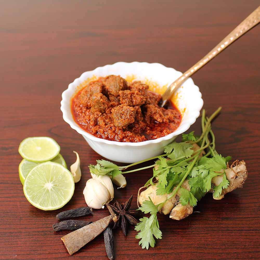 Sitara Foods Mutton Pickle Boneless Fresh | Gosht ka achar | Traditional Home Made Recipe - 250 Grams pack