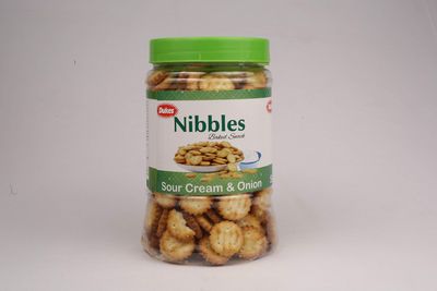 Dukes Nibbles Sour Cream & Onion Crackers (150g)
