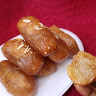Big Size Kakinada gottam Khaja/Kaja -Sitara Foods Sweet 250 Grams Box