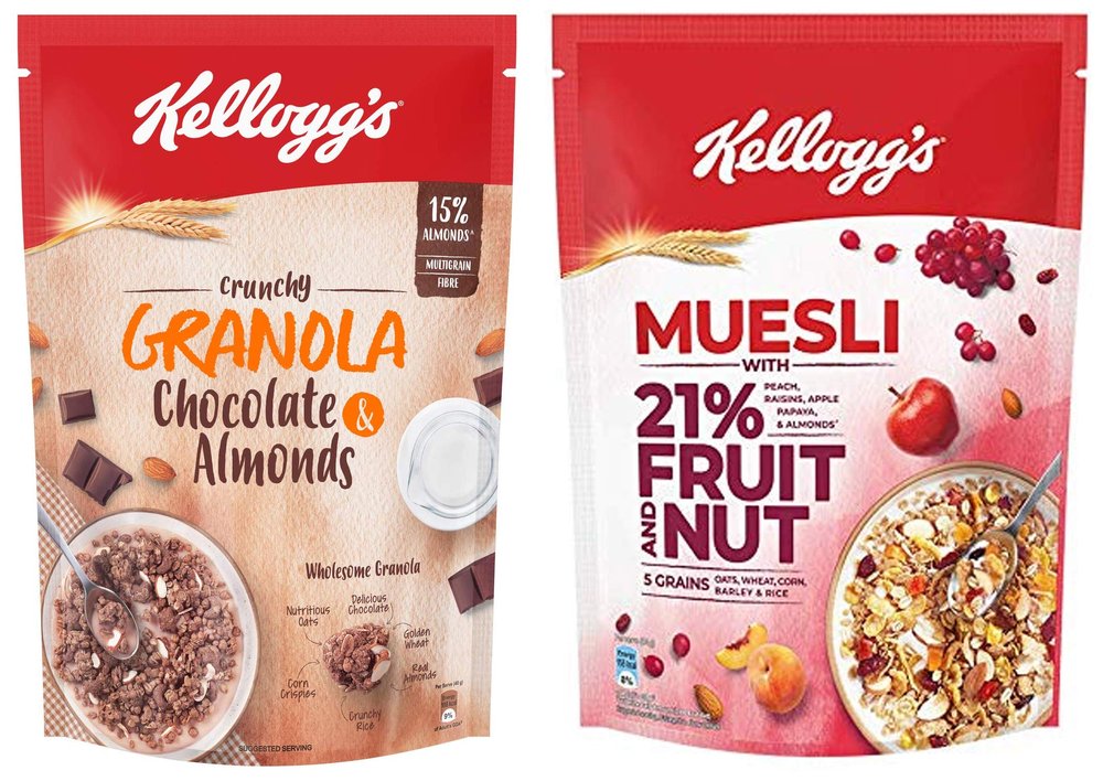 Kellogg's Combo, Kellogg's Muesli with 21% Fruit and Nut Pouch, 500 g and Kellogg's Crunchy Granola Chocolate & Almonds, 450 g