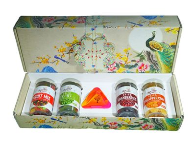 Berries And Nuts Premium Dried Fruits Gift Box | Assorted Dried Fruits Box | Fruit Mix, Kiwi, Cranberries, and Pineapple Coin | 800 Grams Box | Dry Fruit Gift Pack for Special Ocassions | Anytime Use