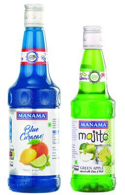 Manama Blue Curacao Fruit Flavoured Syrup 750ML and Green Apple Mojito Fruit Syrup 500ML, Pack of 2