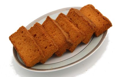 Biskutwala Old Delhi's Famous Fresh Crispy Soft Egg Cake Rusks (500 Grams) [Contains Egg]