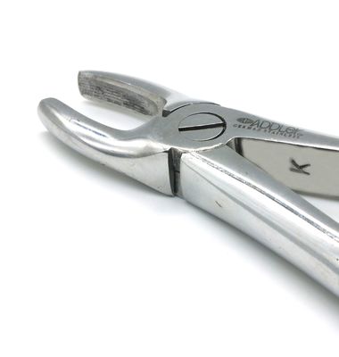 ADDLER DENTAL FORCEP UPPER INCISOR Serrated Handle GGPH 1. Life Time Anti Rusting Warranty