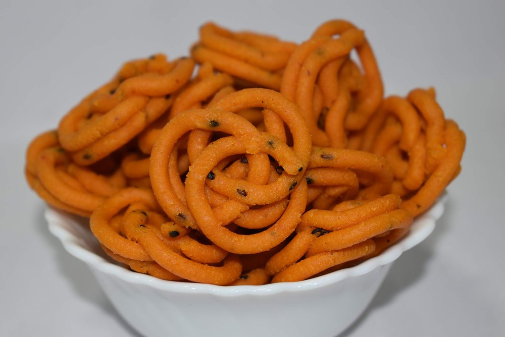 ALLAN CONDIMENTS Allan condiments -Ready to eat South Indian Snacks Handmade Ari Murukku / Homemade / 270 Grams