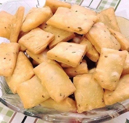 AnuvanFeel The Utsav Special Indian Namkeen-AnuvanFeel The Utsav Namkeen Square Pare | Crunchy Daily Tea Time and Delicious Festive Namak para | Ready to Eat-400GM