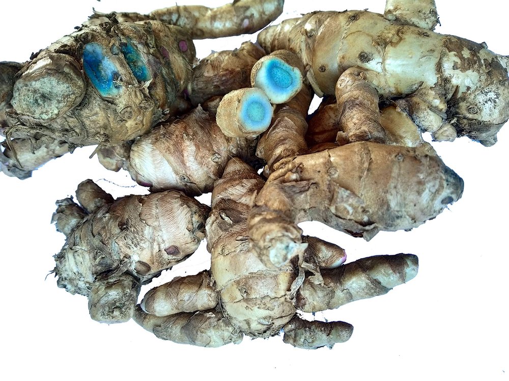 Kali haldi/Black Turmeric Original/Nalla Pasupu/Karu Manjal (1 K.G)