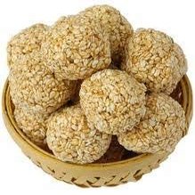 DHADIWAL'S Special TIL LADDU (MAKAR SANKRANTI Special) Pack of 200 Gm .