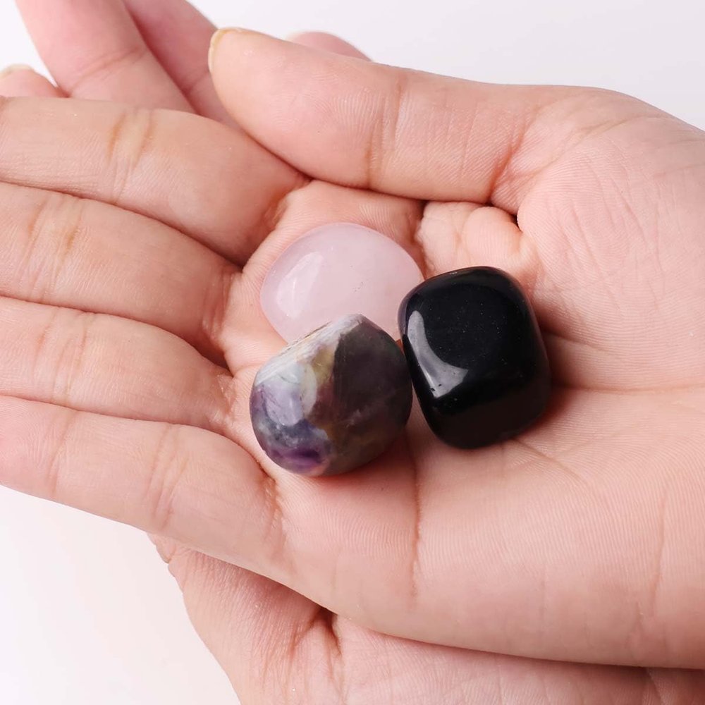9Dzine Sagittarius Zodiac BirthStones Tumble Set Flourite,Rose Quartz, Obsidian | Birth Stones Crystal for Born under Nov 22  Dec 21 | Healing Crystals Set for Wisdom, Love & Protection with Guide Card and Red Pouch | Gift for Birthday