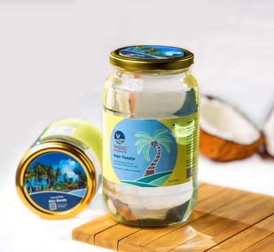 Indic Organics Raw Extra Virgin Coconut Oil |Extracted from Kerala Coconut's Milk |Cold Centrifuge Process, Unrefined & Unprocessed|For Dietary, Hair & Skin Care and Oil Pulling