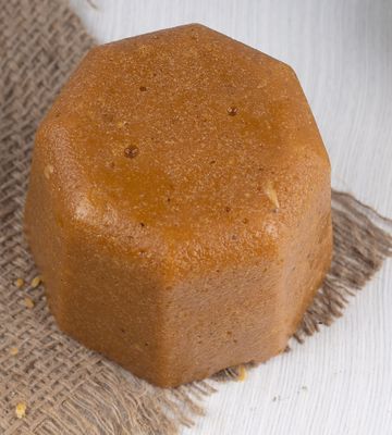 Amruth Block Jaggery 900gm