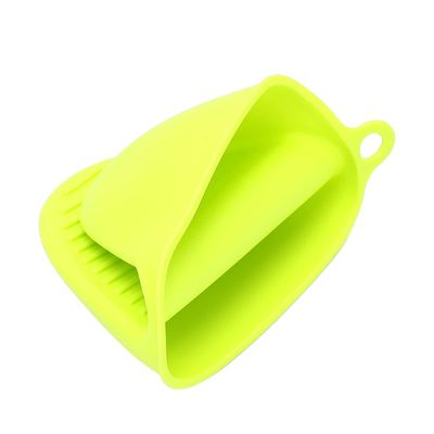 Pot Pinch Mitts, Compact Portable Bright Color Heat Resistant Pinch Mitts Professional Flexible Silicone for Depilatory Wax Pot(green)