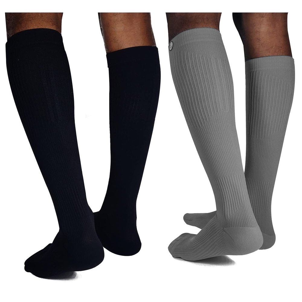 KUE Graduated Compression Socks For Women & Men 18-21 mmHg |Everyday Summer Socks - Running & Fitness Improved Blood Circulation, Pain Relief |Knee Length(Combo Pack Of 2 - Black & Grey; Size - S/M)
