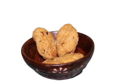 NexGen Innovations - Desi Ghee Maida Thekua | Maida & Desi Ghee Thekua | Hand Made Crisp Crunchy Traditional Thekua (500 gm)