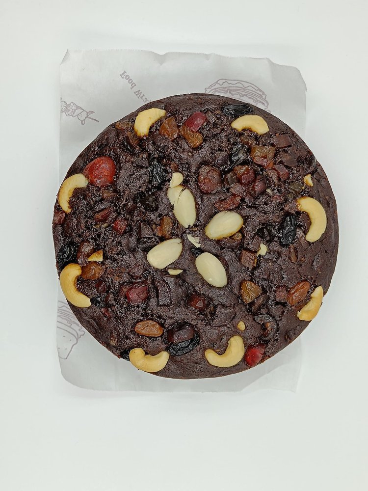 Sweetzculture make authentic vegitarian Christmas plum cake eggless 500 gram