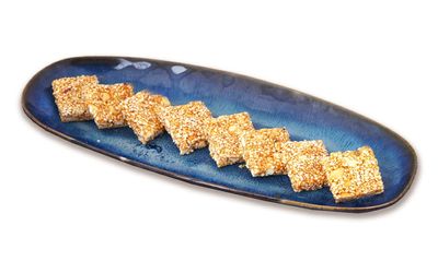Ghasitaram Gifts Lohri Gifts Til Chikki 400 GMS