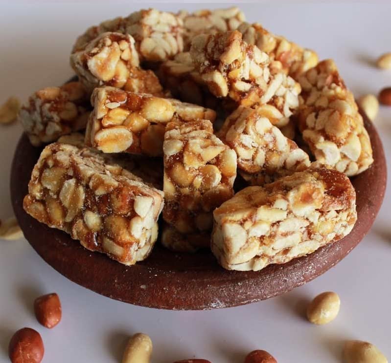 Preeta Mart Peanut Chikki | Kovilpatti Kadalai Mittai | Layiya Patti | Til Patti | Til Gur Patti - 2 Packets (2 * 200 Gram)