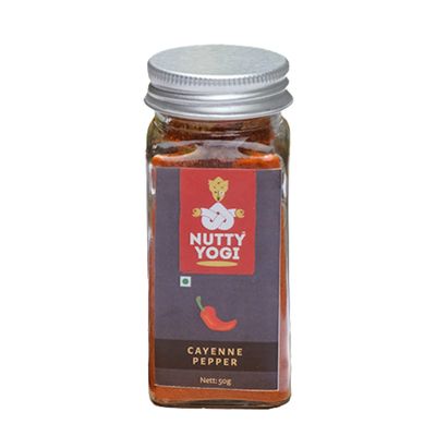 NUTTY YOGI Cayenne Pepper | No Artificial Colors | No Preservatives|Perfect for Cooking|Maintain a Healthy Weight| 50gm
