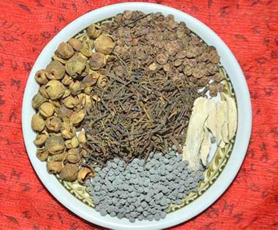 A D Food & Herbs Organic Panchkutta / Ker Sangri Dried Sabzi (Rajasthani/Marwari Origin) Dried Ingredients (750 GMS)