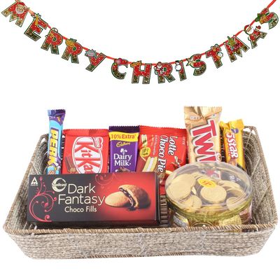 SFU E Com Premium Basket with Full of Chocolates| Premium Christmas Chocolate Combo | Christmas Toran with Chocolat Gift | Christmas Chocolate Hamper | 406