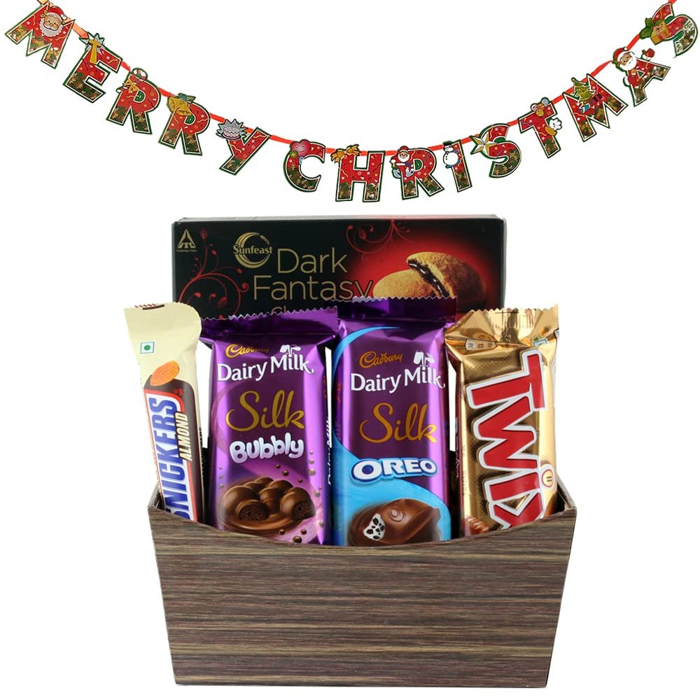 SFU E Com Cadbury Chocolate Combo Gift Pack| Premium Christmas Chocolate Combo | Christmas Toran with Chocolat Gift | Christmas Chocolate Hamper | 982