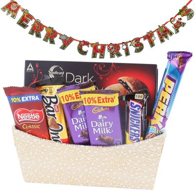 SFU E Com Golden Chocolate Basket| Premium Christmas Chocolate Combo | Christmas Toran with Chocolat Gift | 256