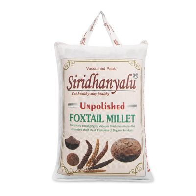 SIRIDHANYALU Unpolished and Organic Foxtail Millets 920gm pack, Gross wt 1000gm) Organically Grown from Karnataka New Tech Rock-Hard Vacuumed Pack