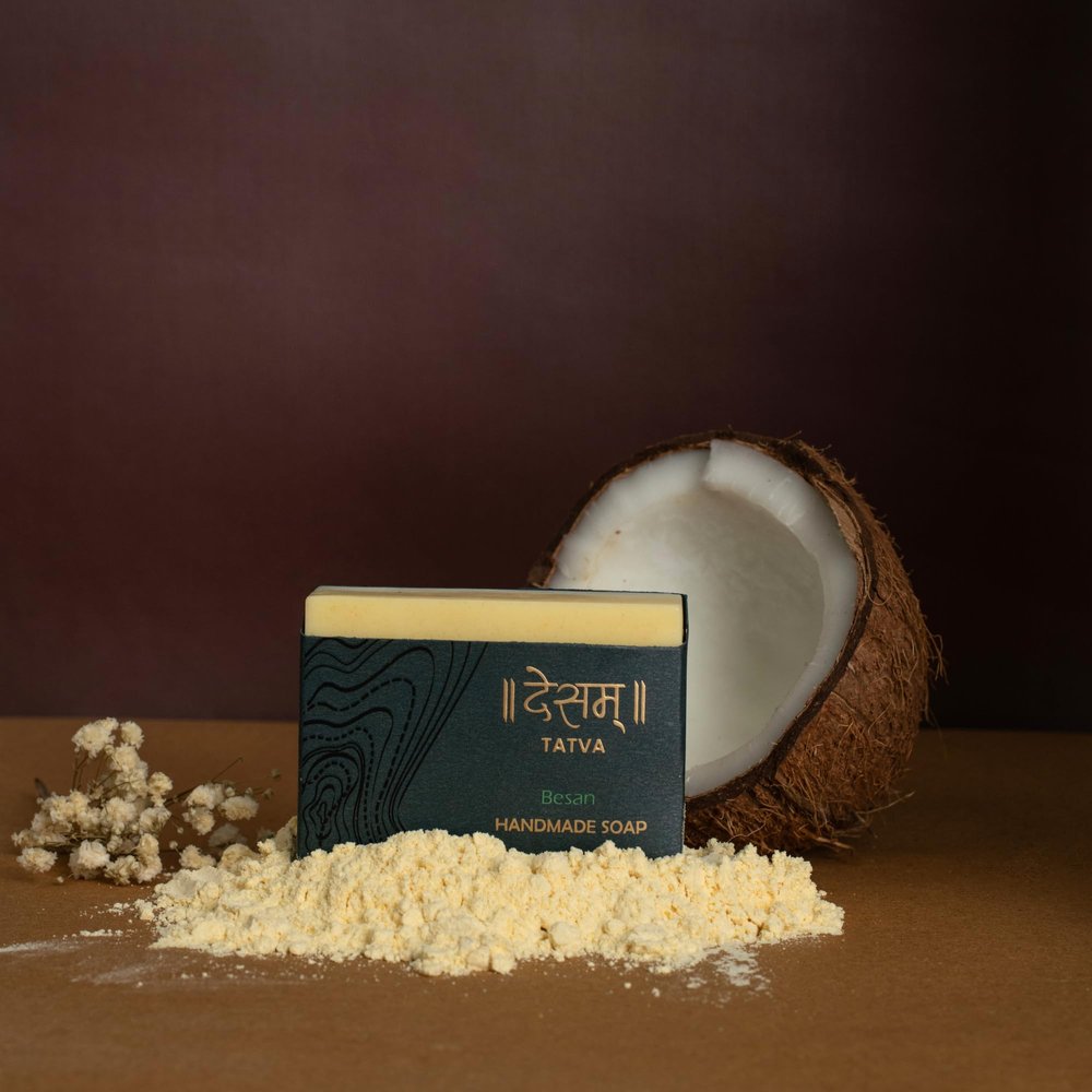 Desam Organics Besan (Gram Flour) Handmade Ayurvedic Soap | Deep Cleansing & Oil Control | Brightens Skin Tone | Paraben & Sulphate Free | For Men & women | (1 Unit x 100gm)