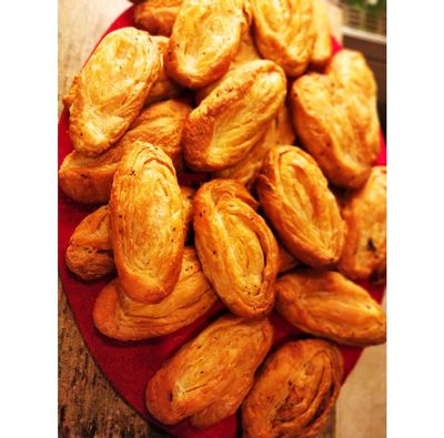 Ghotaram Baked to Perfection, Khari Fain Puff, Fan Khari Puff The Ultimate Snack/Fan Khari Puff - Flaky & Crispy, Teatime Snack/Fan Khari Puff Popular Snack for Any time of the Day-400g(200g*2Pac)