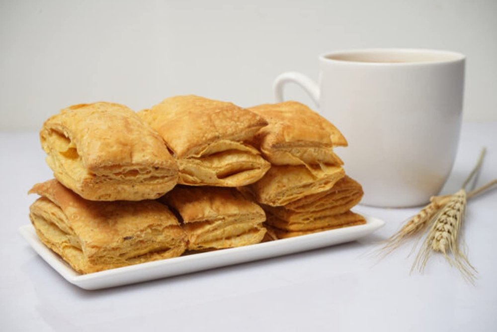 Ghotaram Lasadiya Bakers Classic Plain Khari Puff Pastry Cookies/Mouth-Watering Plain Khari/Puff Pastry Cookies/Crunchy Plain Khari Cookies/Plain Khari/Chaai-tea Snacks/Healthy&Tasty-850g(850g*1Pac)