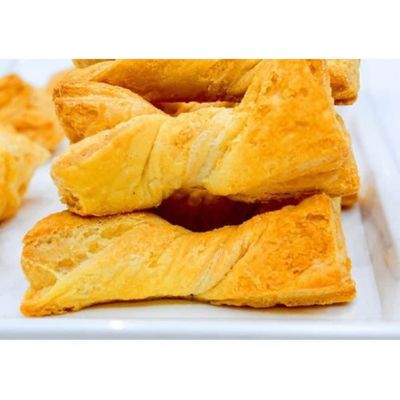 Ghotaram Exotic Twisted Khari Puff/Croissants, Pretzel Puff A Fusion of Indian & Western Flavors/Bite Into the Goodness of Twisted Khari Puff Cookie Snack Biscuits Anytime Anywhere-850g(850g*1Pac)