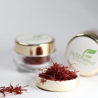 365Dfarms Saffron Original Saffron/Kesar/Keshar A+++ grade for Biryani, Beauty, Pregnancy, Improved Health and Tilak (Pack of 1 (1gram)) | 365 D Farms