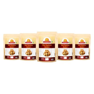 Ghotaram Dry Jamnagar Mini Kachori Spicy and Crispy Gol Kachaudee||Foodie Favourite||Tasty and Authentic Dry Mini Kachauri Nashta||Filled with daal and spices Fry in Earthnuts oil-850g*5Pack