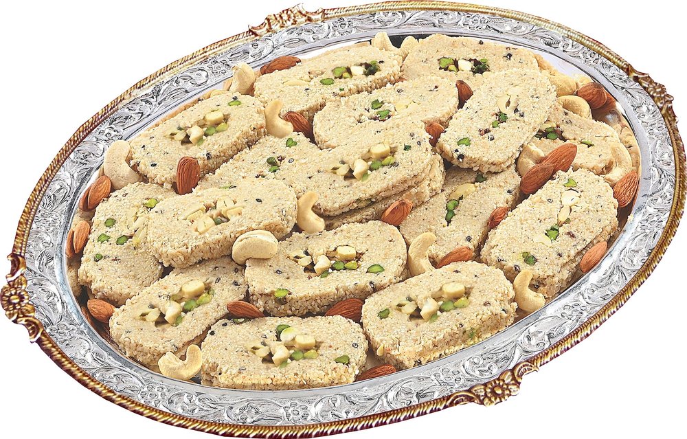 Manohar Lal Daulat Ram Garg Shahi Dry Fruit Sugar/Chini Gajak - 1 Kg