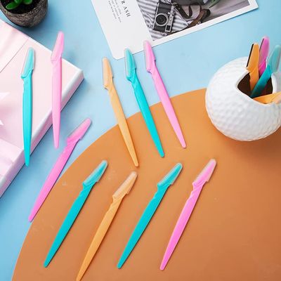 CARAPACE Reusable Face Razor For Women | Exfoliating Dermaplaning Tool | Dermaplane Razor for Eyebrows, Upper lips, Chin, Side Locks, Forehead | 3 Razor per Set for facial hair removal (4)
