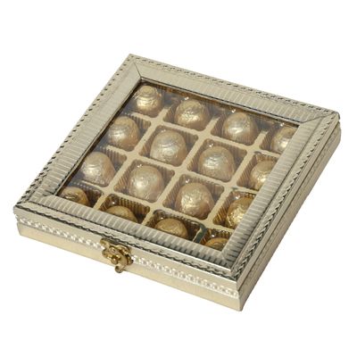CHOCO ARTISANS - Premium Handmade Assorted Royal Celebration Chocolate | No Preservatives | 100% Pure Vegetarian | Gift for Diwali, Raksha Bandhan, Bhai Dooj, Birthday, Valentine Gift Pack