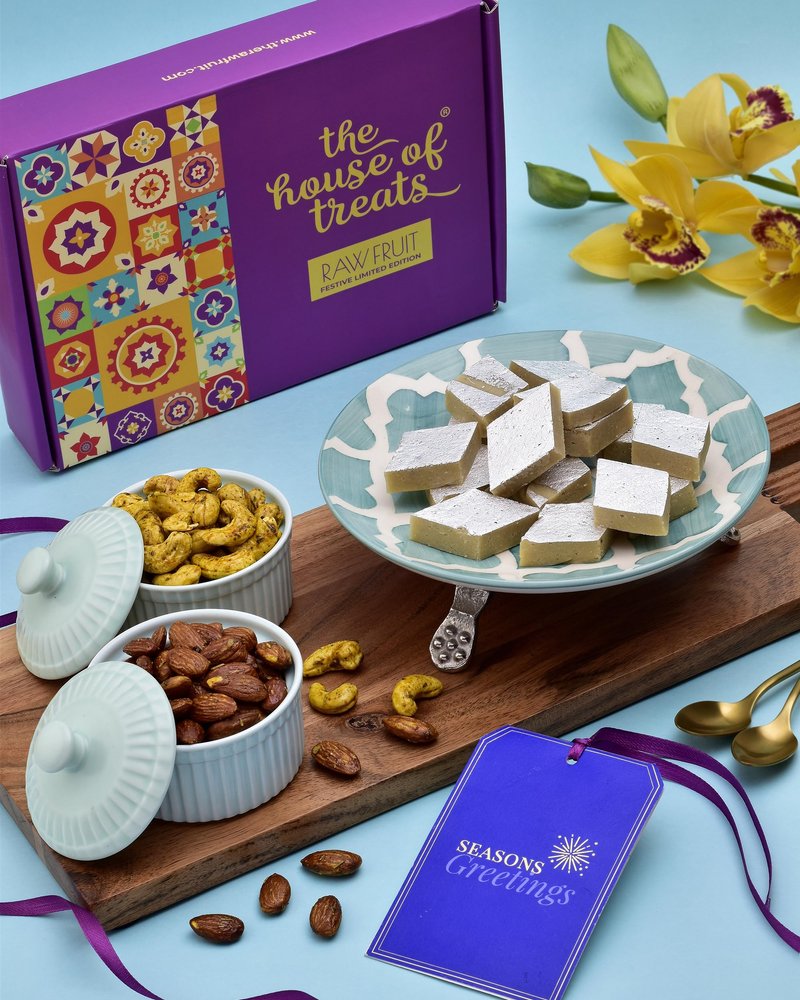 HYPERFOODS Sweets Gift Hamper Dry Fruits Combo Pack Dry Fruit With Sweets Dry Fruit Gift Pack Roasted Cashew Almond Kaju Katli