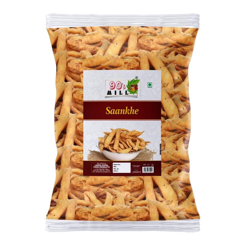 90's MILL Saankhe Sankhe Mathri Finger shaped snack Mathri | Tea Time Popular Namkeen Snack | Ajwain Khasta Namkeen Snack Mathri | Raksha Bandhan Diwali Namkeen Savoury Snack-250 * 1Pack