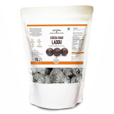 RESHIMS Natural Authentic Eating Healthy Cocoa Ragi Laddu | Contains Cow-Ghee And Jaggery | Energy-Bar Replacement | No Chocolate Slabs Added | No Flavours Or Preservatives Added (760 Gms)