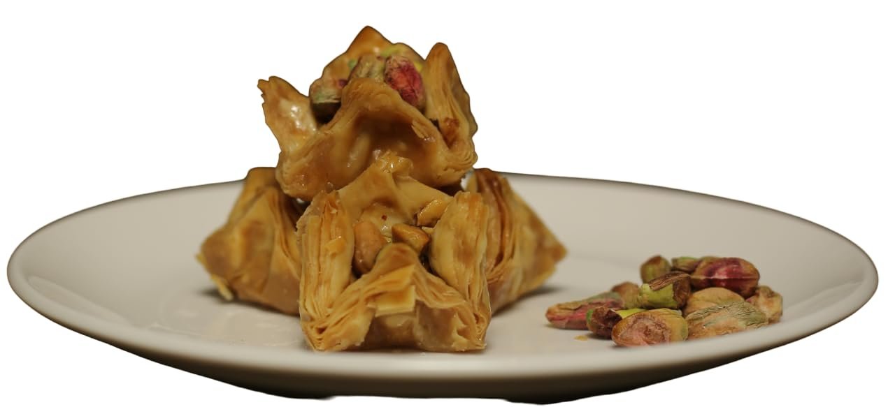 Baklava King Nutritious & Delicious High Fiber, Rich In Protein Bukaj Cashew (Pyramid Baklava) (500 Gr)
