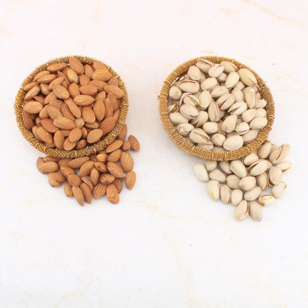 SFU E Com Dry Fruit Gift Hamper With Golden Katori And Pistachios, Almond | Ideal for Rakhi, Diwali and Festive Gifting | Dry Fruit Hamper For Corporate Gifts, Family, Friends, New year | 144