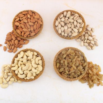SFU E Com Dry Fruit Gift Hamper With Pack Of 4 Golden Katori Cashew, Almond, Pistachios And Raisin | Dry Fruit Hamper For Corporate Gifts, Family, Friends, New year | 147