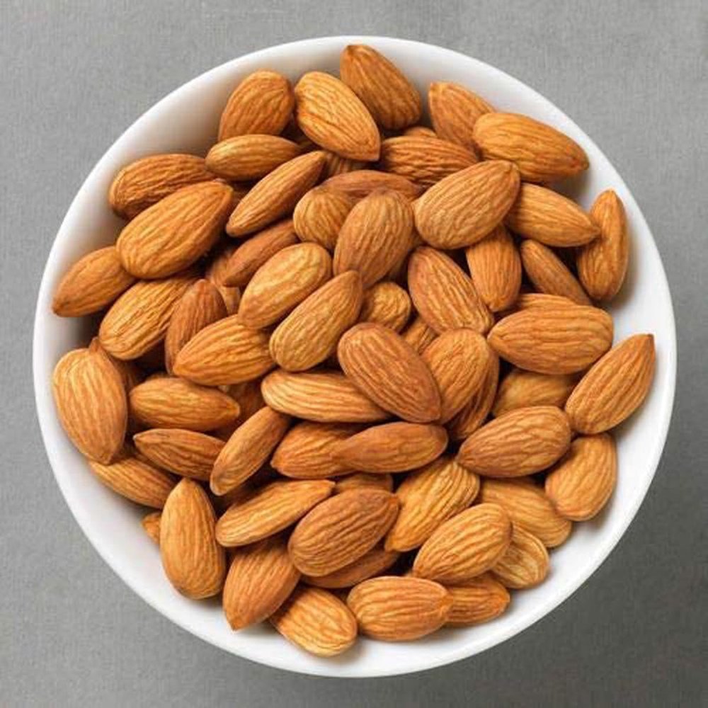 Avenn 100% Natural Premium California Almonds Dried | Badam Giri | High in Fiber & Boost Immunity | Real Nuts | Gluten Free & zero cholesterol (300 Gram)