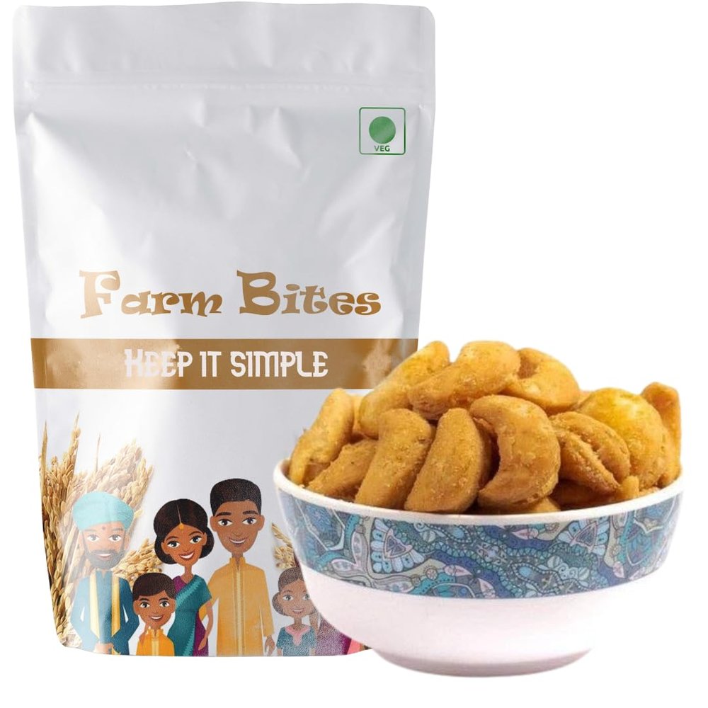 Homemade Hot and Spicy Kaju Shaped maidha Biscuits | Cashew Shaped maidha Cookie | Masala kaju biscuits | Maidha kaju Namkeen - Grams (500)
