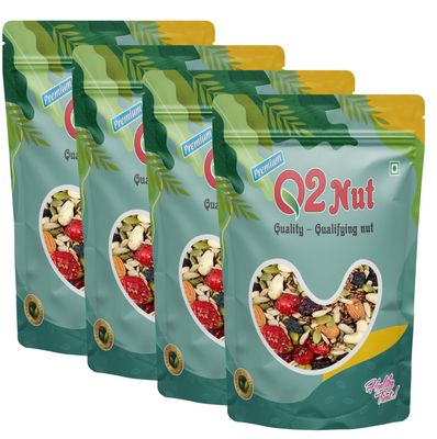 Q2 Nut (Dried Trail Mix/Breakfast, 800g (4x200g))