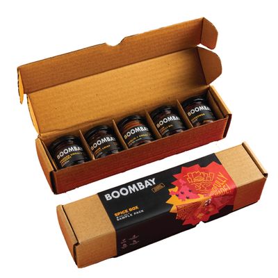 5-in-1 BOOMBAY Spice Box Sample Pack 175g | Nothing Artificial | No Refined Sugars | No Bad Oil | Timur Chilli Crisp | Five Chilli Oil | Schezwan | Garlic + Chilli | Smoked Chilli + Jaggery