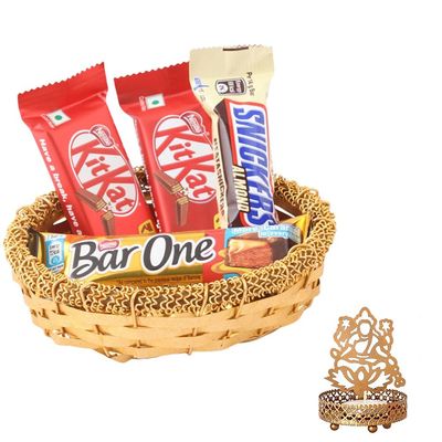 SFU E Com Crunchy Kitkat With Caramel Chocolate Hamper| Diwali Chocolate Gift | Premium Diwali Chocolate With Laxmiji Idol Hamper | Chocolate Gift Hamper | 1180